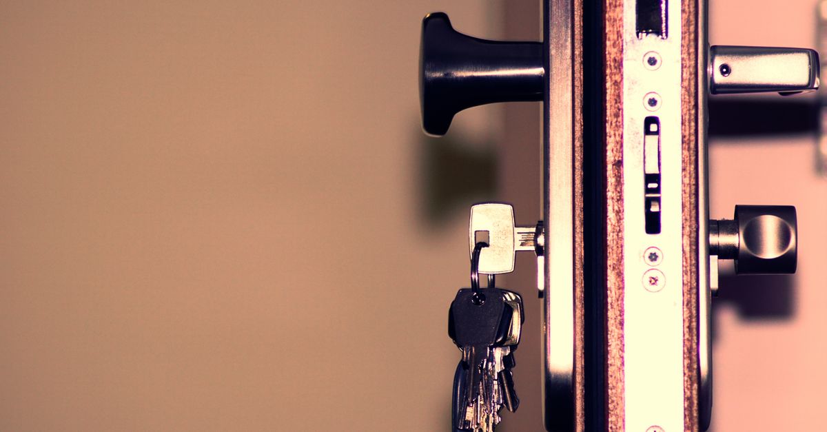Locked Out? What Proof of Ownership a Locksmith Will Ask For — Elizabeth NJ Locksmith