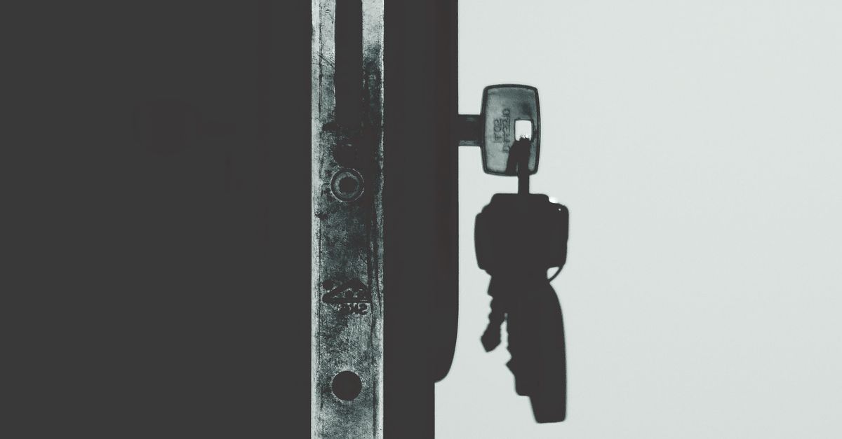 locksmith tools keys — Elizabeth NJ Locksmith